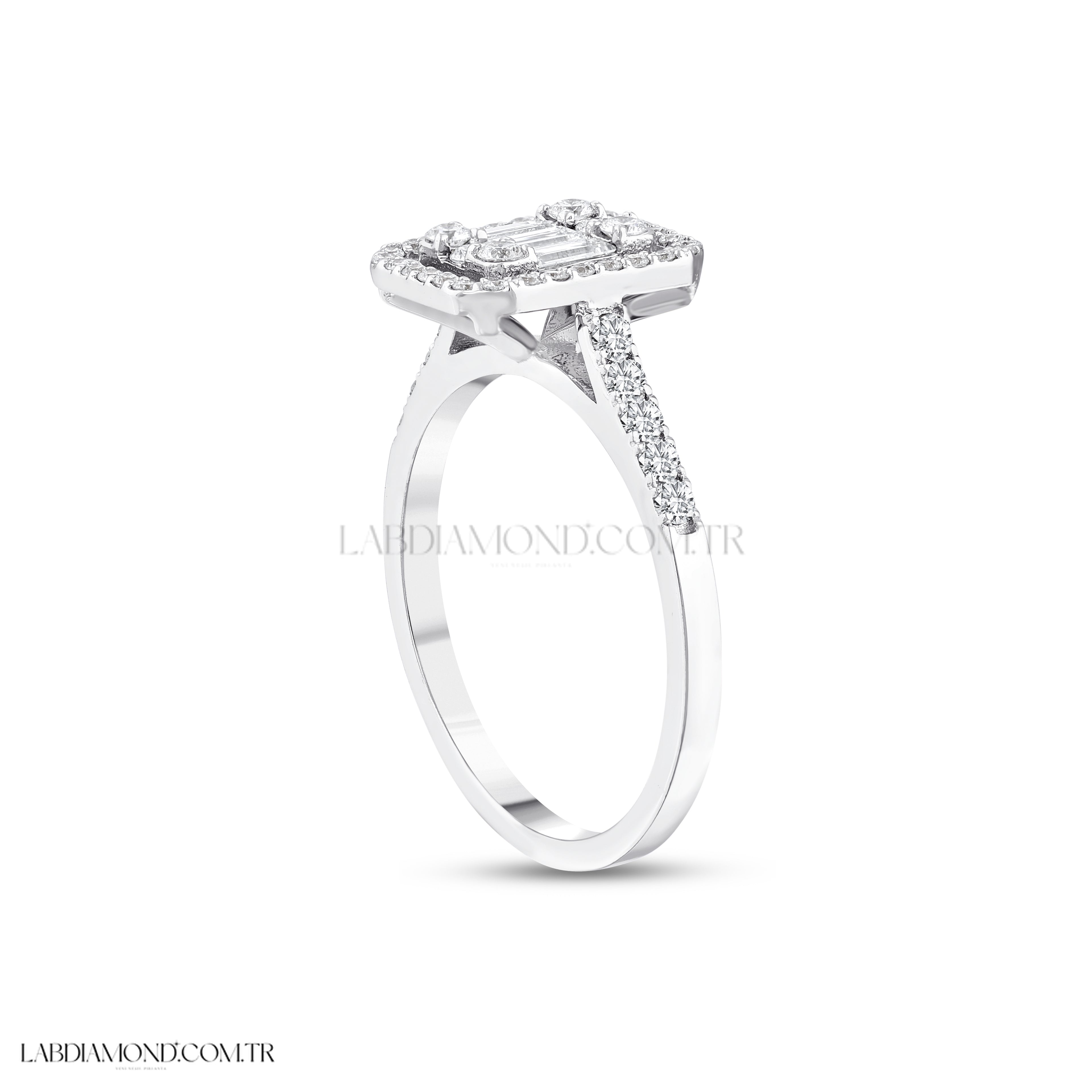 0.68 Karat Laboratuvar Pırlanta Baget Yüzük