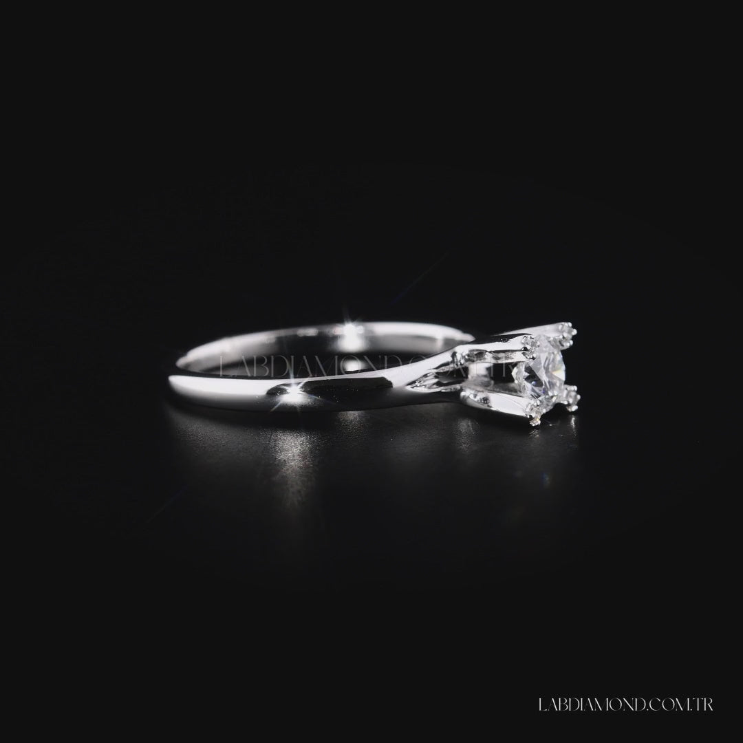 0.33 Karat Laboratuvar Pırlanta Tektaş Yüzük